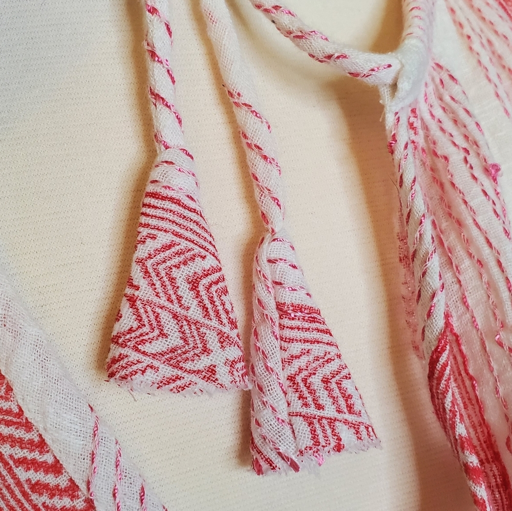 Katie Sturino Red & White Top - Picture 7 of 8